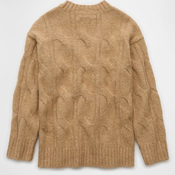 AE American eagle Whoa So Soft Cable Knit Sweater size S - Picture 5 of 6